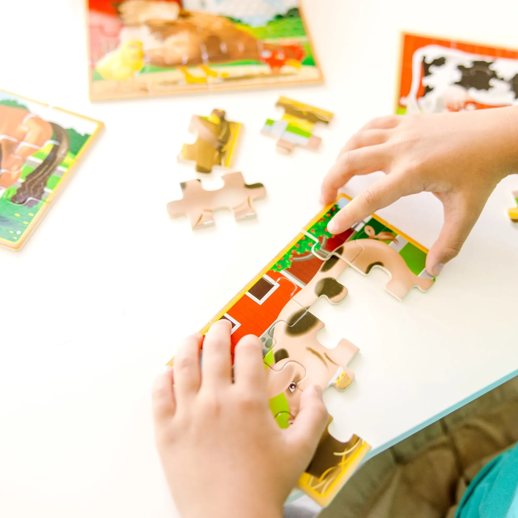 Farm Animals Jigsaw Puzzles in a Box