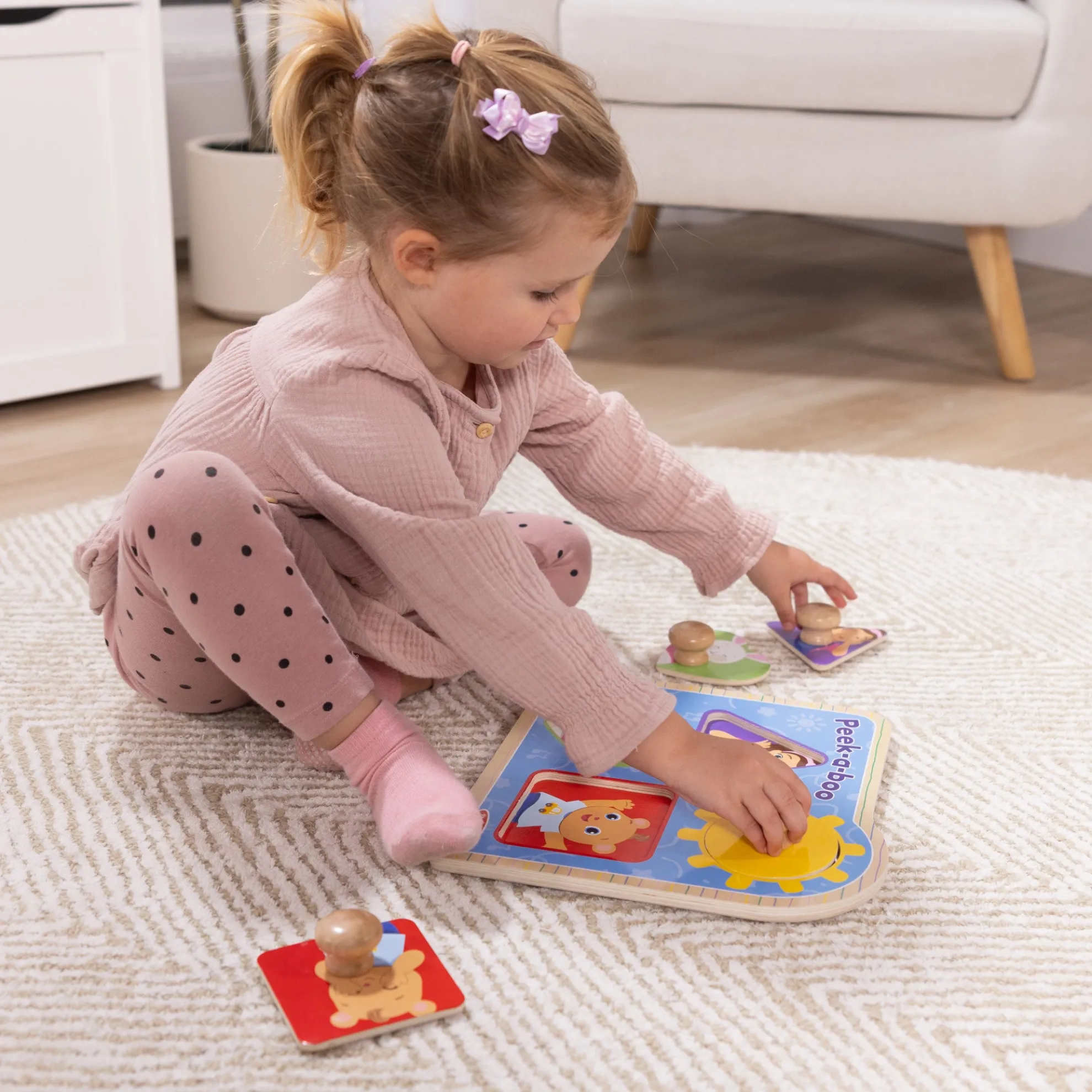 Ms. Rachel™ Wooden Peek-a-Boo Jumbo Peg Puzzle – 4 Pieces